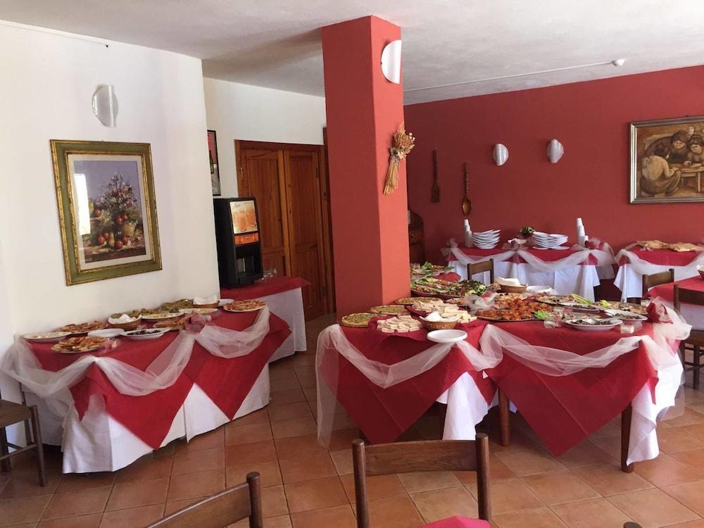 Hotel Sandalion 3*